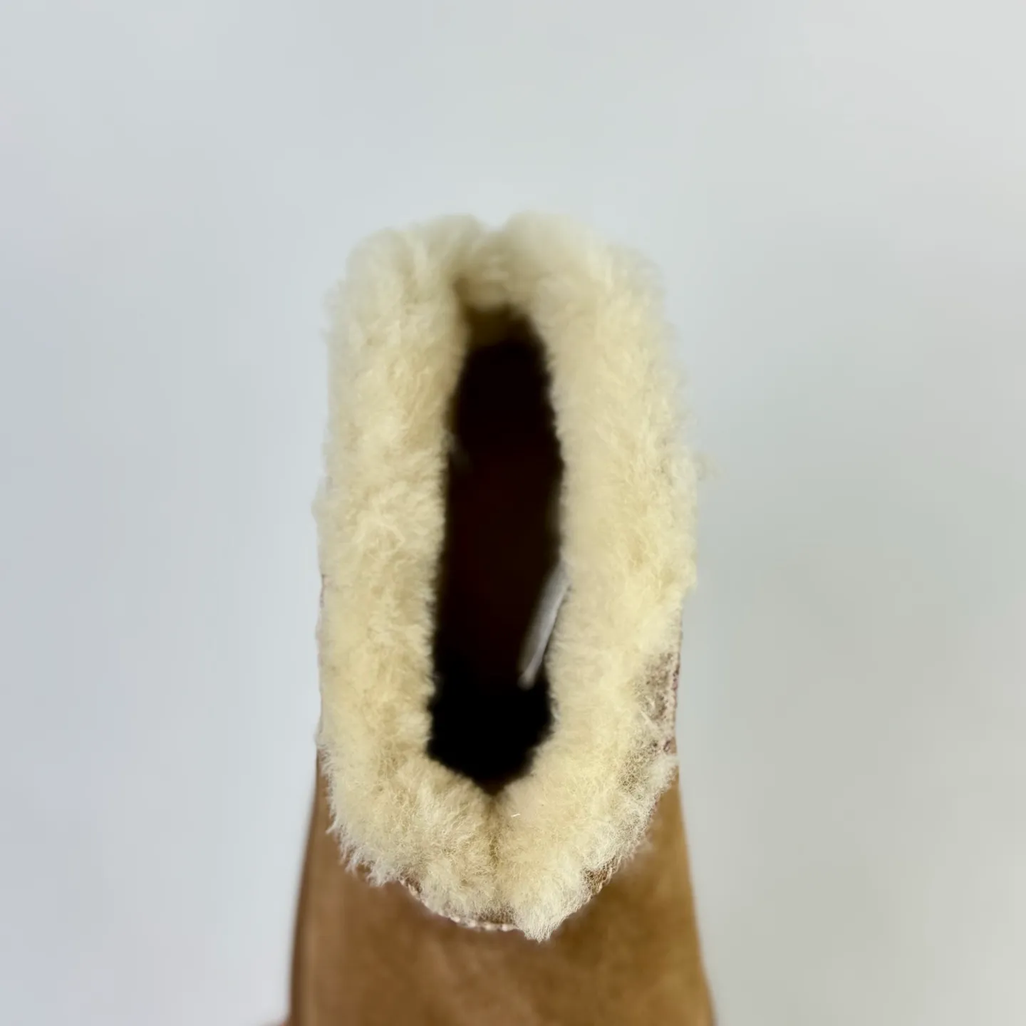 Local 💰560 Guangzhou top version ❗UGG Classic Novelty cow split leather fashionable round toe snow boots women’s style arrived